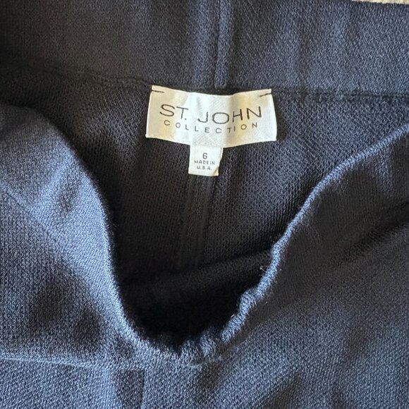 ST JOHN Santana Knit Pants Slacks Womens Navy Blue Size 6 (Small Hole) - Picture 3 of 6